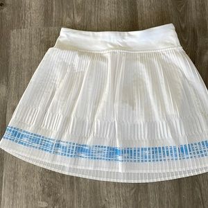 Lululemon Ivivva girls skirt 14